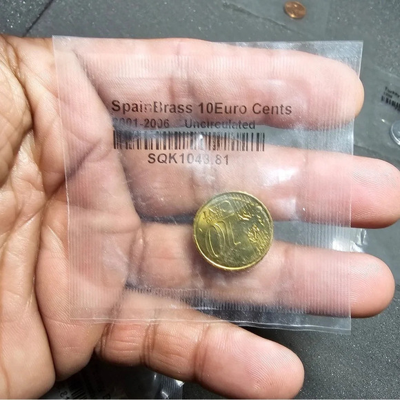 Mixed Lot Of 10 World Coins Uncirculated 1949-2006 Mixed Material And Countries - Picture 8 of 11